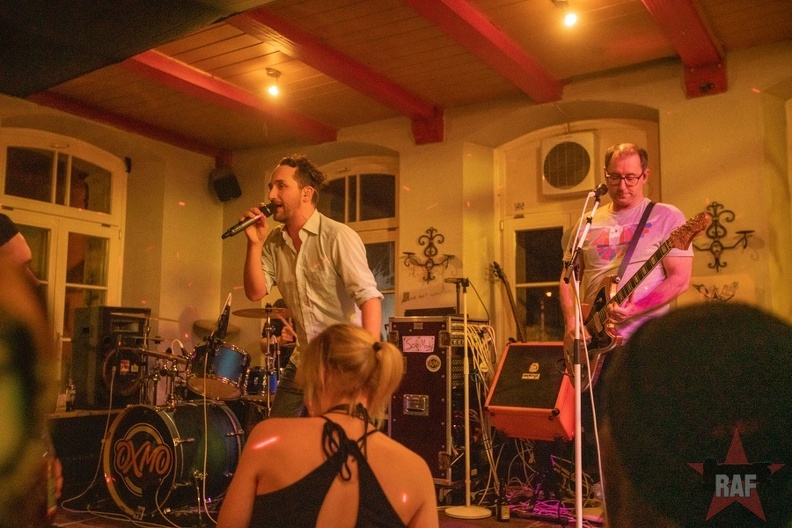 2022-12-28 20-10-21 02