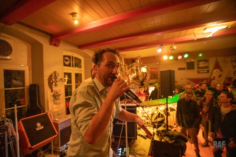 2022-12-28 20-10-21 07